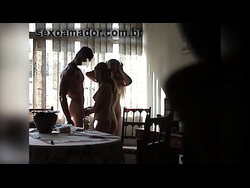 ❤️ Rakan seks menjemput seorang lelaki gergasi dan bertiga bersamanya ❌ Hanya lucah pada kami ms.com-porn-mz.ru ﹏