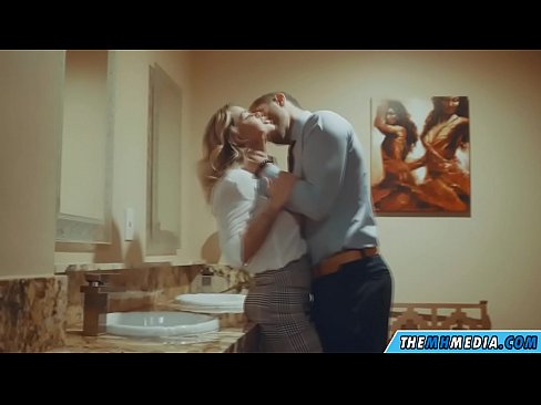❤️ Apabila awek berambut perang menggoda anda di tandas awam ❌ Hanya lucah pada kami ms.com-porn-mz.ru ﹏